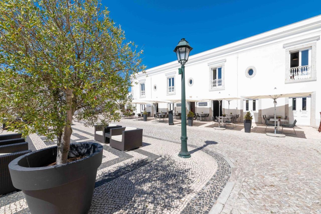 Pestana Cidadela Cascais - Pousada & Art District Exteriér fotografie The courtyard of the hotel